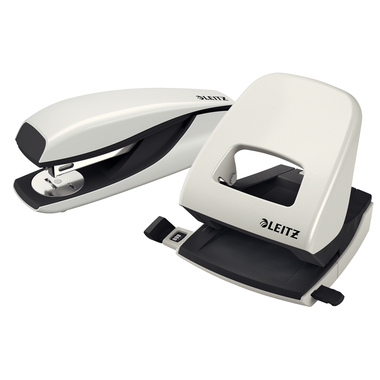 LEITZ Perforateur/Agrafeuse WOW 5095-10-01 blanc, Bundle 30 feuilles