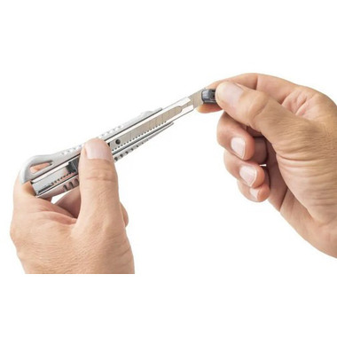 DAHLE Cutter Professional 9 mm 10880-16222 gris