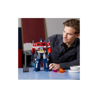LEGO® Icons Optimus Prime 10302