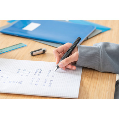 PELIKAN Füllhalter Original M 824477 schwarz, Rechtshänder