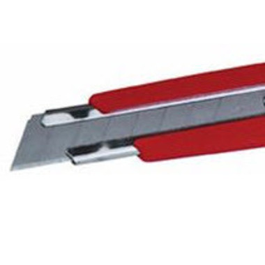 NT Cutter 18mm L-500P con 3 lame