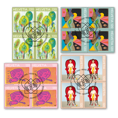 Série de blocs de quatre «Inclusion – Santé mentale» Série de blocs de quatre (4 x 4 timbres, valeur d'affranchissement CHF 19.20), autocollant, oblitéré