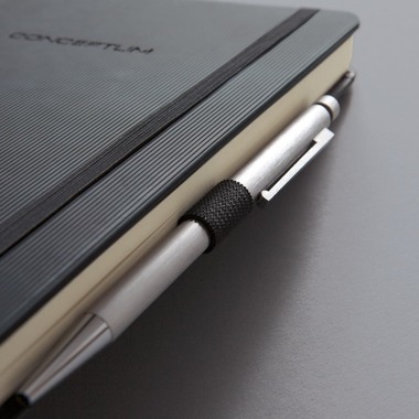 CONCEPTUM Carnet A4 CO112 noir, ligné 194 feuil.