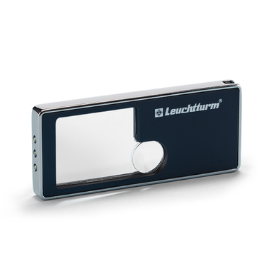 Pocket magnifier Five functions in one device