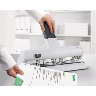 LEITZ Mehrfachlocher AKTO 4-6/6mm 51140084 hellgrau 30 Blatt