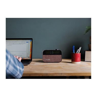 Pure Radiowecker Moment Nero