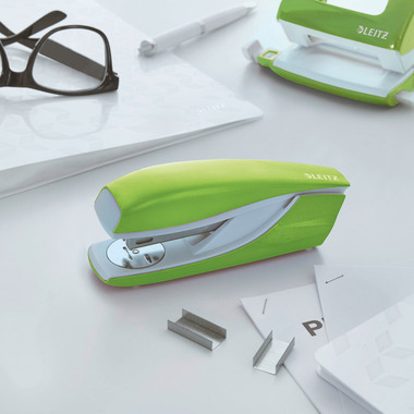 LEITZ Heftgerät NeXXt WOW 5502 5502-10-54 grün 30 Blatt