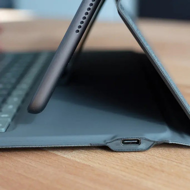 ZAGG Messenger Folio 2 for iPad 103010823 10.9 (Gen10),11(A16), CH