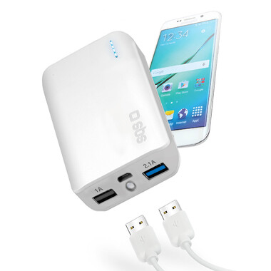 Power bank with fast charging and 7800 mAh