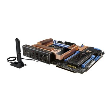 Scheda madre ASUS ROG CROSSHAIR 2006 AMD X870E Socket AM5 ATX