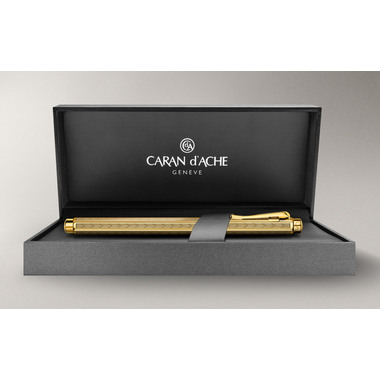 CARAN D'ACHE Kugelschreiber 898.208 gold Ecridor Chevron