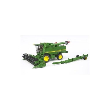 Bruder Toys Agricultural Vehicle John Deere Combine Harvester T670i
