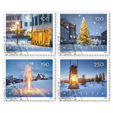 Timbres Série «Noël» Série (4 timbres, valeur d'affranchissement CHF 6.60), autocollant, oblitéré