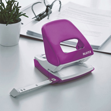 LEITZ Bürolocher NeXXt WOW 5008 50081062 violett 30 Blatt