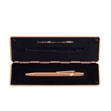 CARAN D'ACHE Penna sfera 849 mit Etui 849.997 brut rosé