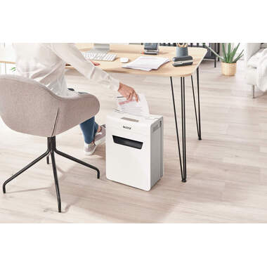 LEITZ Aktenvernichter IQ Protect 8091-20-00 8X, P-4, 14lt
