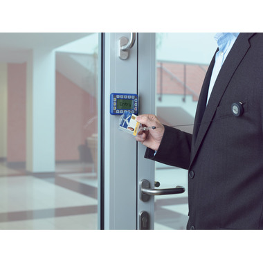 DURABLE Halter f. Ausweis 85x54mm 801119 mit Jojo 10 Stück