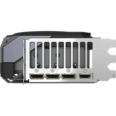 Scheda grafica Gigabyte GeForce RTX 5070 Ti GAMING OC 16 GB