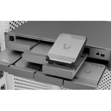 Ubiquiti Disco rigido Enterprise-HD UACC-HDD-E-24TB 3.5" SATA 24 TB