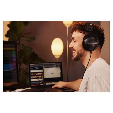 Beyerdynamic Casques supra-auriculaires DT 770 Pro Black 80 Ω