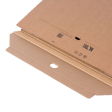Flat packaging with tuck-in flap in brown 360x10x460mm