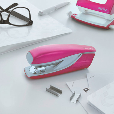 LEITZ Heftgerät NeXXt WOW 5502 55021023 pink 30 Blatt