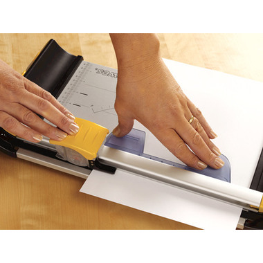 FELLOWES massicot à rouleaux 5410301 Proton A3 / 10 feui.