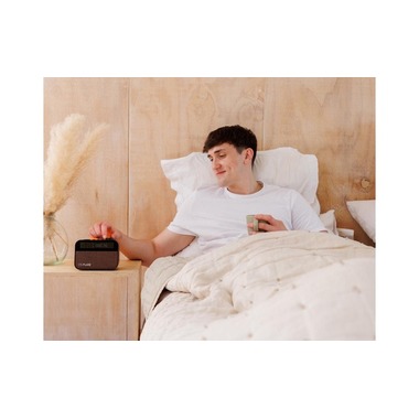 Pure Radiowecker Moment Nero