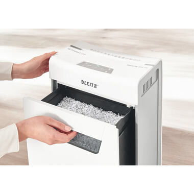 LEITZ Aktenvernichter IQ Protect 8091-20-00 8X, P-4, 14lt